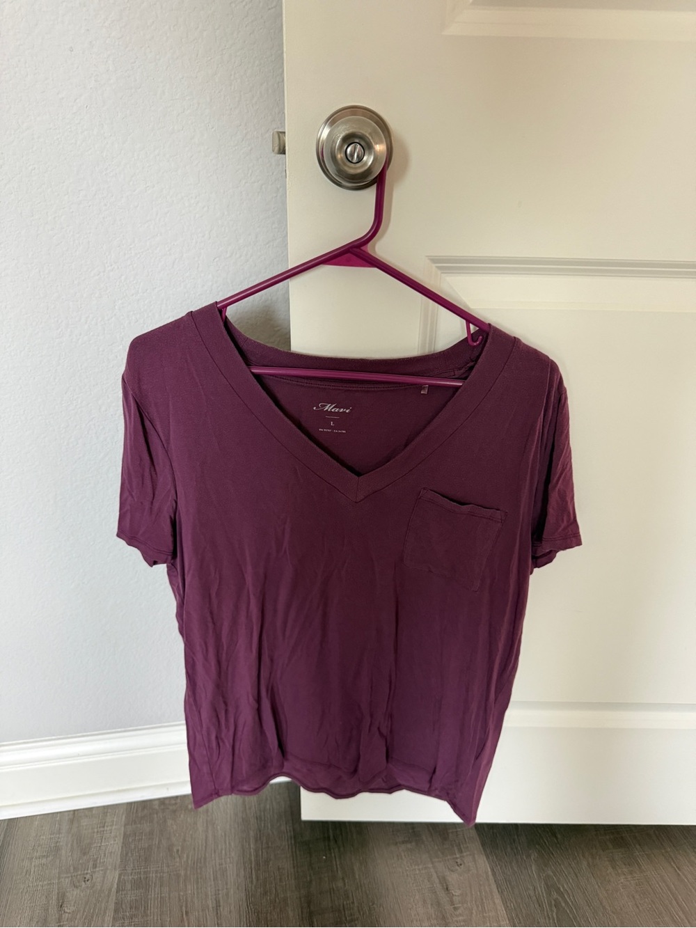 Mavi Jeans V-Neck Pocket Tee